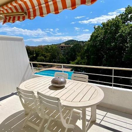 Charming Studio With Pool In Saint Tropezアパートメント エクステリア 写真